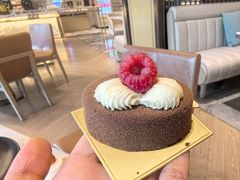 -南京长江之舟华邑酒店·鲜艳自助餐厅