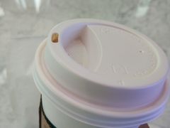 -星巴克臻选(盐城金鹰聚龙湖店)