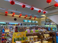 -全家便利店(愚园店)