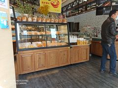 面包甜点陈列柜-马里奥饼店(金麓店)