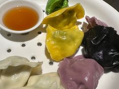 五味海鲜水饺拼盘-东莱馋房(陆家嘴店)
