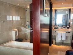 -广州白云机场雅高铂尔曼大酒店