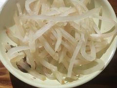 -丽虹云南过桥米线(兴工街店)