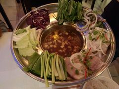 -Lanterns Vietnamese Restaurant