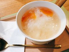 鲜奶雪耳炖木瓜-炖物24章·顺时轻养茶(杭州大厦店)