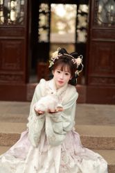 -一揽芳华汉服旗袍体验馆(拙政园店)