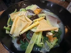 -万记麻辣烫国展总店