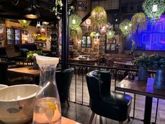 -临界音乐酒馆·小龙虾·江湖菜(华熙LIVE·鱼洞店)