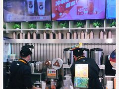 -CoCo都可(湖滨银泰店B区店)