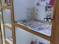 -沪睛眼镜蔡司官方授权店(金桥佳林路店)