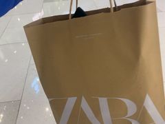-ZARA(恒隆广场店)