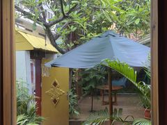 -Sala Thai Restaurant