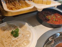 -晓宇重庆火锅(赛格国际购物中心店)