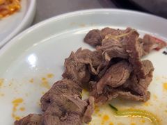 -宴全牛粤来越牛潮汕鲜牛肉火锅(海州万达广场店)