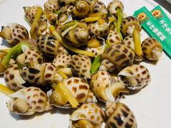 -琼大师东方烤乳猪(亚特兰蒂斯店)