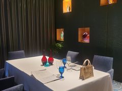 -AZUR聚(香格里拉饭店)