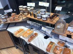 -皇冠幸福里动物奶油生日蛋糕(光谷软件园店)