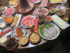 -东镇老火锅(长春路首店)