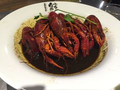 -龙巢盱眙龙虾·牛蛙·烧烤宵夜(八卦岭店)