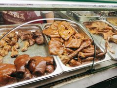-老鼎万春卤菜(五代传承创始老店)