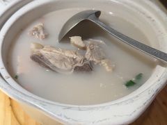 -四小姐的店(泉舜店)