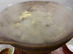 -威邵鸡煲(西华路总店)