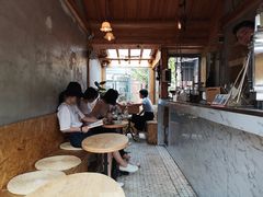 用餐区-METAL HANDS(五道营店)