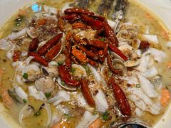 -鱼亨小鲜酸菜鱼(大信店)