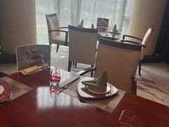 -粤尚腾香居中餐厅(首都机场希尔顿店)