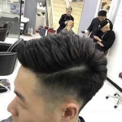 -DL HAIR SALON