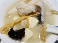 -姜君·千岛湖鱼头馆(浦东大道店)