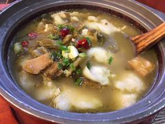 -周鱼小馆石锅酸菜鱼(活力汇店)