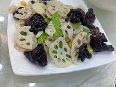 荷塘月色-龙凤美食(汇都店)