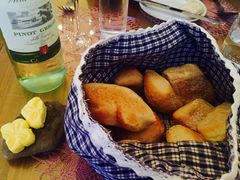 餐前面包-Bjargar-stein