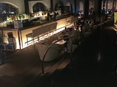 -穹六人间 people 6(岳阳路店)