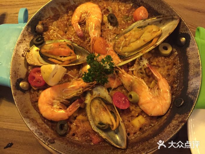 CRAZYONES西班牙海鲜饭(上海美罗城店)番红花海鲜饭图片