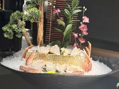 -蟹犇前•帝王蟹雪蟹(陆家嘴店)