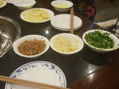 -冯记香辣兔火锅(茶店子总店)