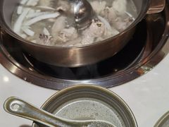 -喃喃椰·糟粕醋·椰子鸡火锅(七堡花园店)
