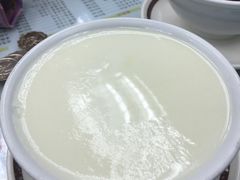 -义顺牛奶公司