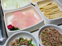 -海底捞火锅鲜切牛肉主题店(长寿路店)