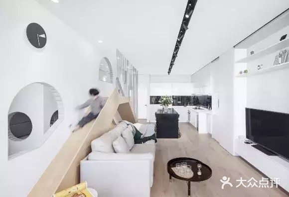 [礼花]180㎡的他家，我还以为是个艺术画廊！