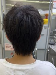 -首脑美发沙龙
