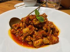 -一坐一忘云南菜(嘉里中心店)