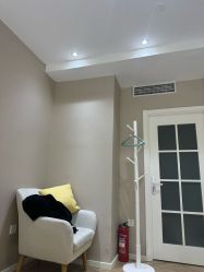 -HEYAN荷妍专业脱毛连锁机构