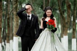 -黑马婚纱摄影