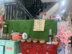 -钱摊摊安顺夺夺粉火锅(宏大广场店)