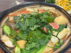 -农家飘香卤味砂锅(三角地店)