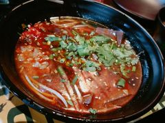 -椒点传统串串香
