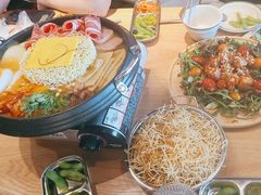 -WOW LUCKY创意韩料(龙阳广场店)